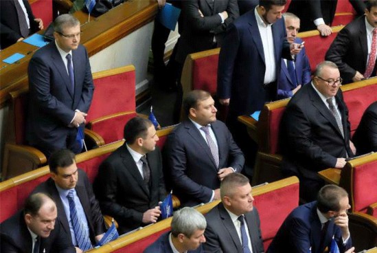 Заповіт Януковича. Коли екс-регіонали скажуть, що Порошенко і Путін домовилися воювати вічно?