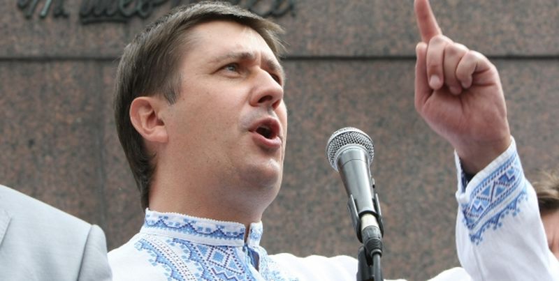 Мнение: Почему пожар в Василькове поручили тушить министру культуры