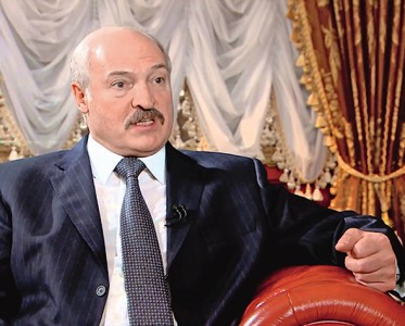 Мнение: Чем диктатор Лукашенко подкупил Запад