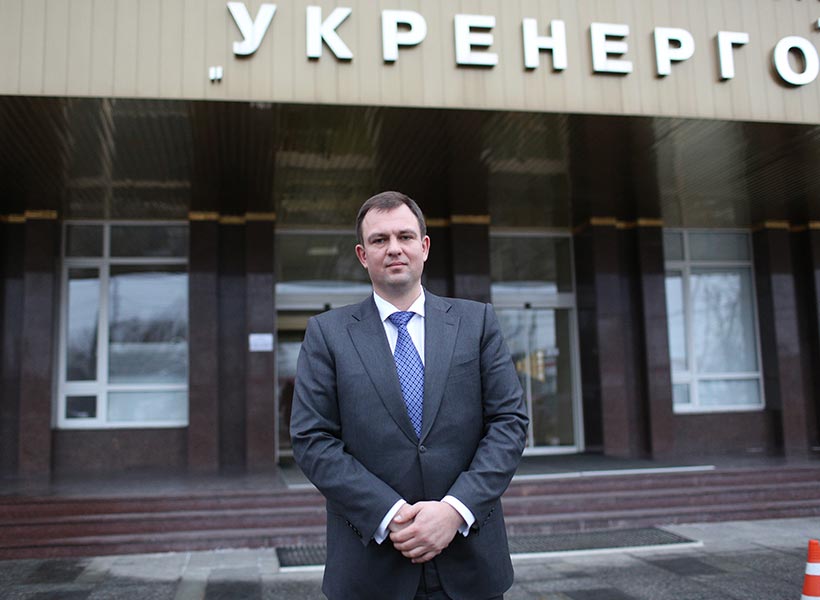 Ушлый чиновник времен Януковича Всеволод Ковальчук продолжает изощрённо грабить Украину