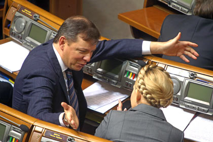 Тимошенко и Ляшко требуют возобновления войны на Донбассе