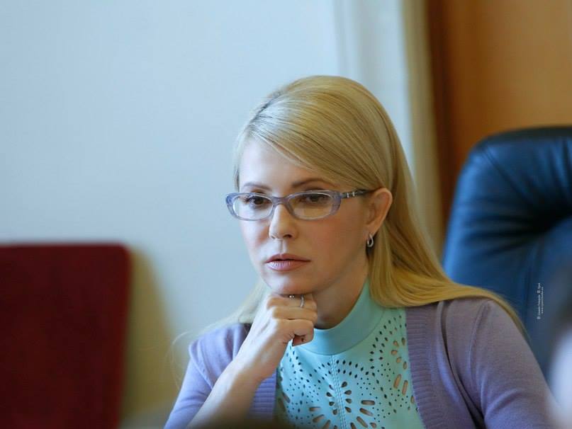 Фотофакт: Юлия Тимошенко взбудоражила сети новым платьем