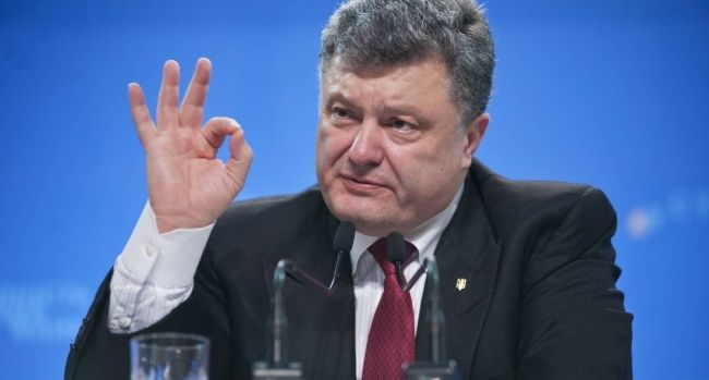 За отставку Порошенко подписались всего 14 нардепов