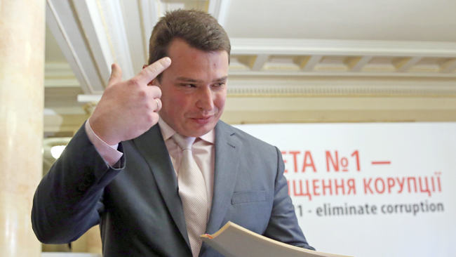 Артема Ситника обвинили в фальсификации голосования в Общественный совет НАБ