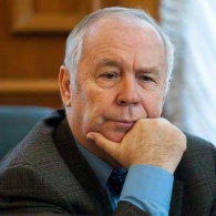 Владимир Рыбак призвал депутатов работать не на свои карманы, а на людей
