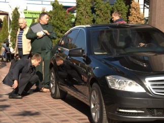 Их нравы: Для авто Арсена Авакова отключают светофоры в Киеве