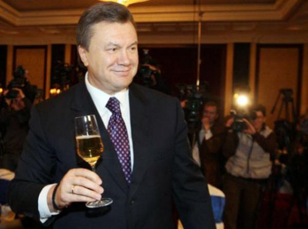 Богословская рассказала тост, за который олигархи "валили" Януковича