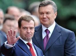 Медведев считает, что об Виктора Януковича вытирают ноги