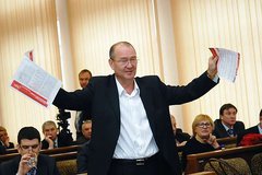 Скандальный луганский регионал Виктор Шкура «сбежал от войны» в «теплое кресло» на «Николаевоблэнерго»