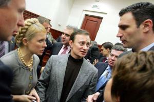 Виталий Кличко призвал Тимошенко поддержать Порошенко