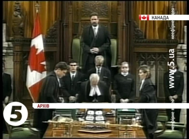 Канада сделала Виктора Януковича персоной нон-грата