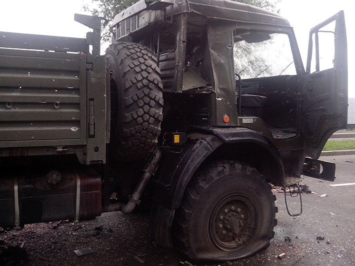 Фотофакт: В Донецке было уничтожено два 'КамАЗа' перевозивших сепаратистов
