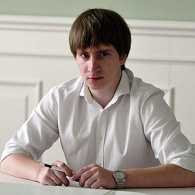 Руководитель аппарата КГГА Владимир Бондаренко обитает в квартире родителей жены