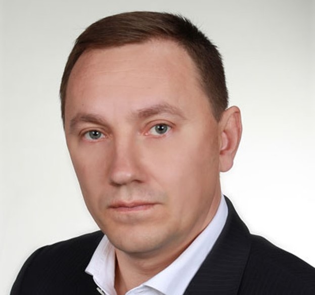 «Доверяй делам»: Одесский депутат-аферист имеет три квартиры и четыре авто