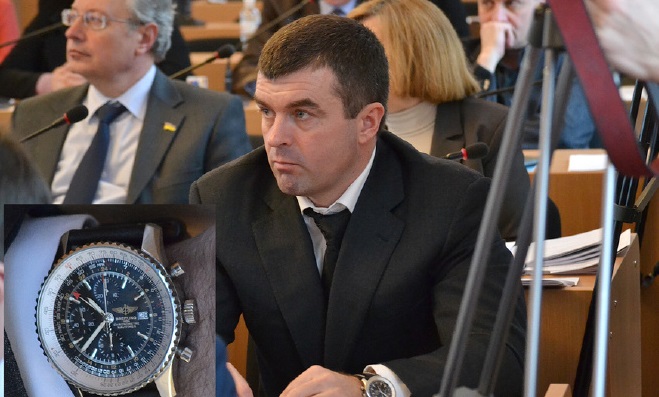 Глава Департамента ЖКХ Николаева Алексей Коваленко носит часы за 6 000 евро