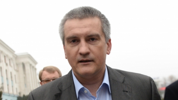 Сергей Аксенов выбыл из тройки самых популярных российских губернаторов