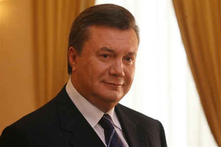 Виктор Янукович решил завтра собрать Совет регионов
