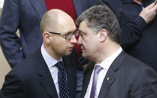 Петр Порошенко просит Раду завтра рассмотреть отставку Яценюка