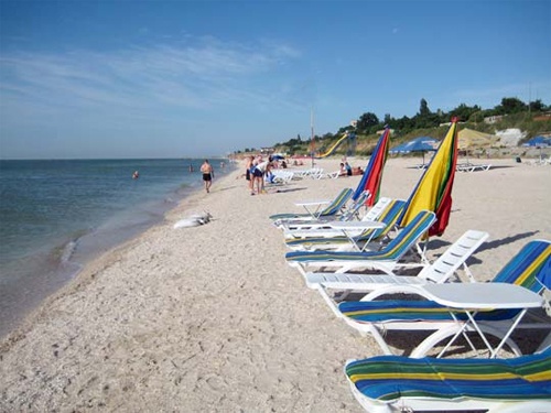 Регионы: Азовские пляжи пустуют без туристов