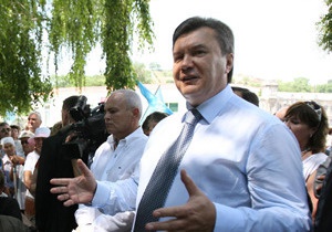 Янукович устроил кадровую чистку в администрациях Севастополя