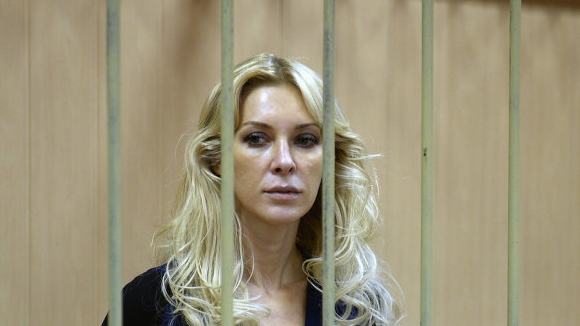 Елена Тищенко говорит, что пошла к Авакову на зарплату в 9 тысяч