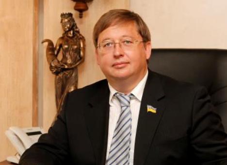 Луганский регионал Геннадий Морозов взбунтовался против решения съезда ПР