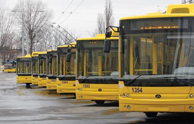 Киев получит новые троллейбусы от родной фирмы Петра Порошенко