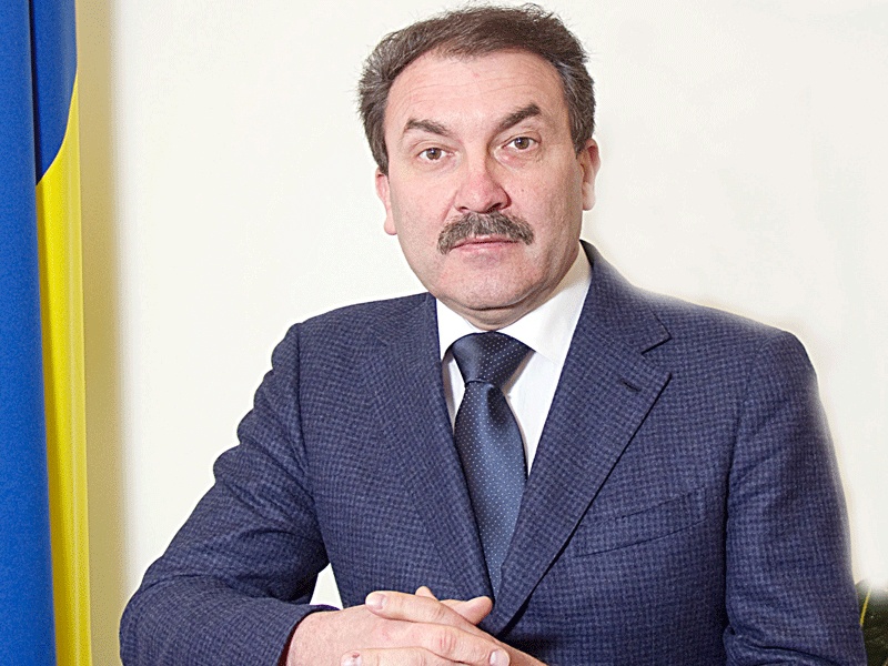 Появилось видео издевательств над прикованным губернатором Волыни Александром Башкаленко