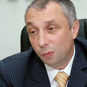 Яков Грибов и Анатолий Кипиш занимают в России миллионы и платят 'Правому сектору'