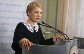 Опрос: Рейтинг Тимошенко за месяц вырос и сравнялся с рейтингом Порошенко