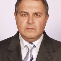 Вице-мэр Симферополя, признанный коррупционером, хочет отбирать у бабушек петрушку