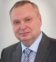 Экс-губернатору Запорожья Александру Пеклушенко предъявлено обвинение за разгон мирного Майдана