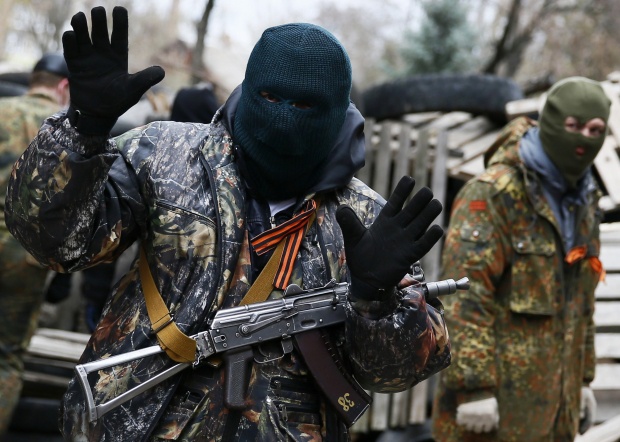 Регионы: В Борисполе задержана группа вооруженных людей
