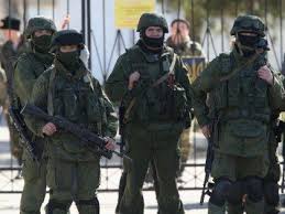 Об этом говорят: Крымчан убеждают, что 'самооборонца' и военного убили 'боевики' из Западной Украины