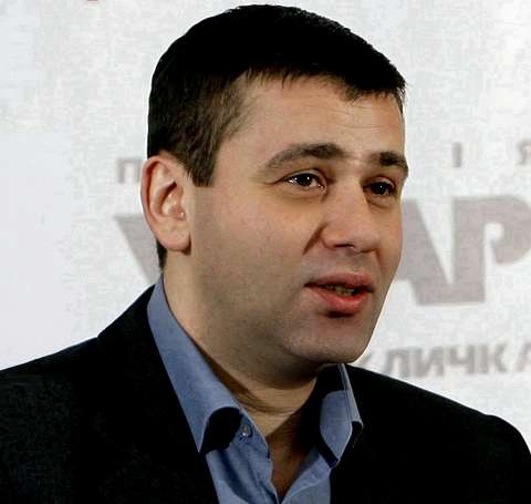 Председателя Киевской областной организации партии 'УДАР' Олега Великина не пустили на территорию России