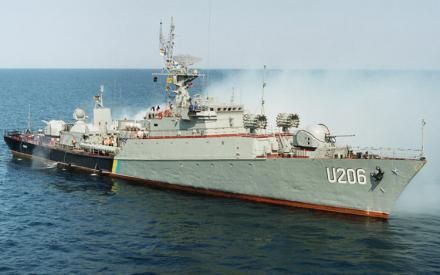 Крым: Командир корвета Винница заявил, что корабль скорее пойдет на дно, чем на службу оккупантам