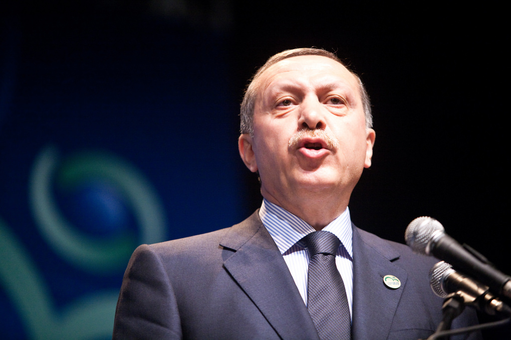 Эрдоган ведет себя как Путин и уводит Турцию от Европы