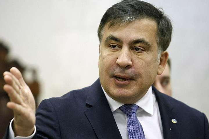 Саакашвили хочет упразднить Конституционный суд