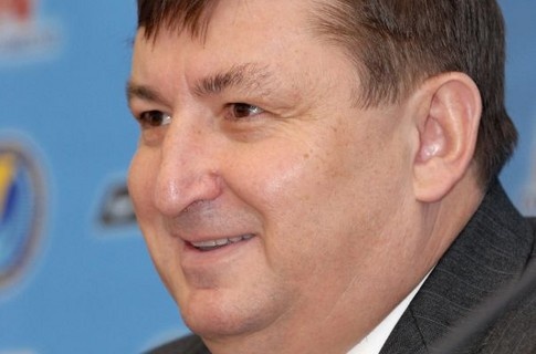 Анатолий Брезвин единогласно переизбран главой ФХУ