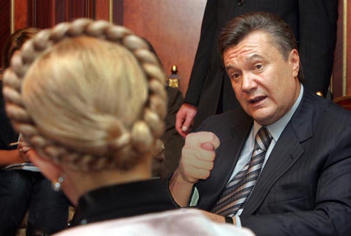 Янукович обвинил Юлию Тимошенко в экономическом терроризме