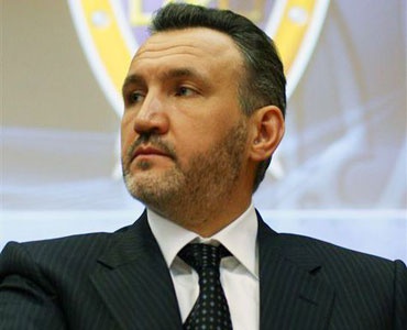 Ренат Кузьмин стал первым кандидатом в Президенты