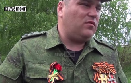 Одного из лидеров боевиков «ДНР» в России разыскивают за мошенничество