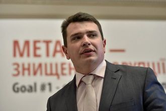 Глава антикоррупционного бюро Артем Сытник раскрыл свою зарплату