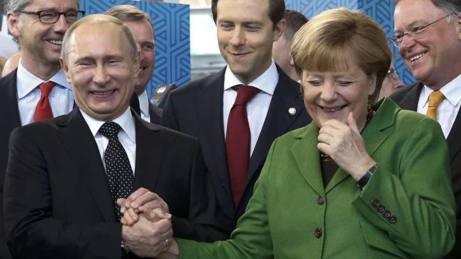 Анатолий Гриценко назвал циничной и аморальной позицию Меркель по Украине