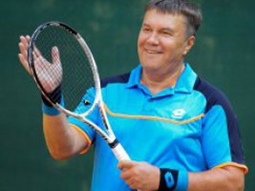 Виктор Янукович входит в ТОП-10 теннисистов Украины