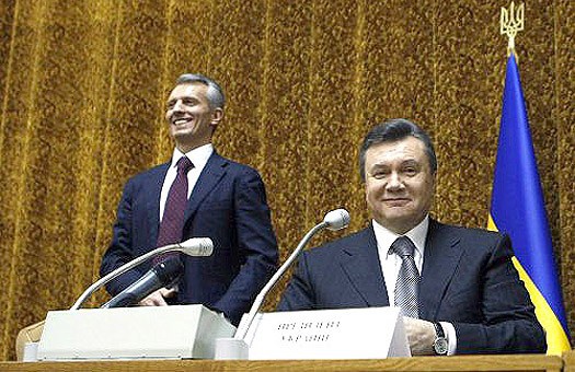 Янукович уволил Гавриша из СНБО