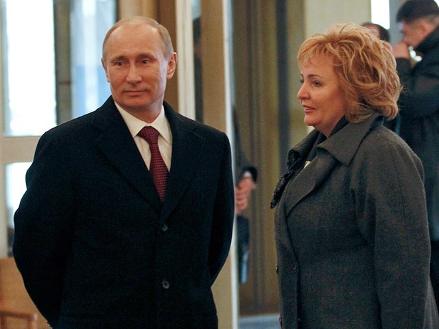 Об этом говорят: После оккупации Крыма от Путина окончательно ушла жена