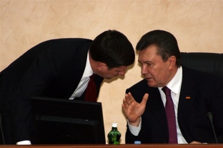 После диалога с Януковичем, Костусев попал в больницу