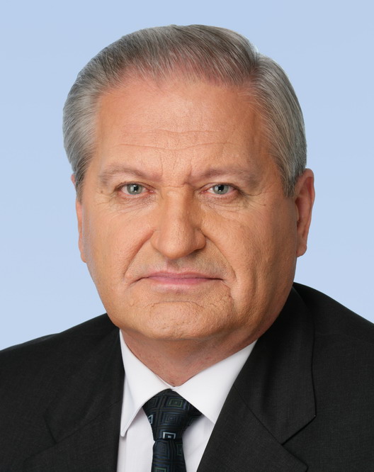 Виктор Николаевич Тихонов