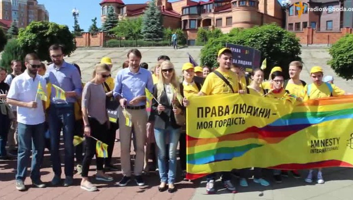Мэр Ивано-Франковска: геи и не-христиане не могут быть патриотами